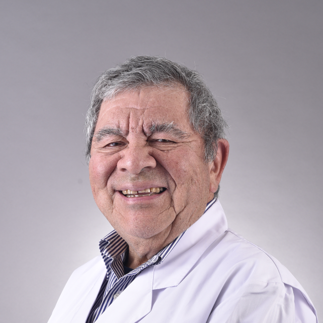 Dr. Jorge Villegas Canquil